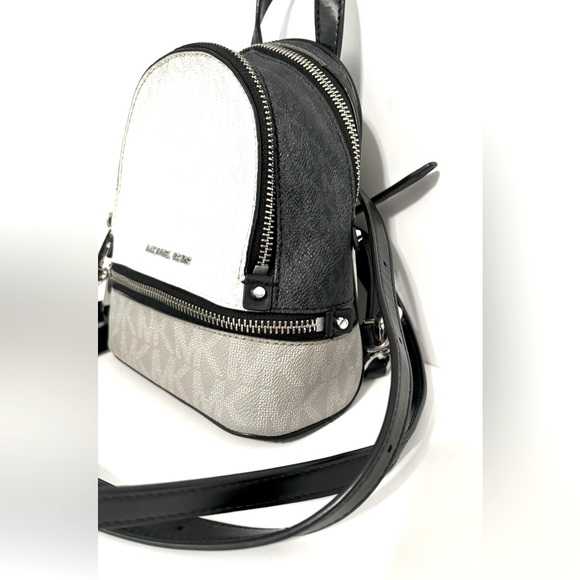 Michael Kors Mini Rhea Color-Block Logo Backpack - Picture 5 of 11